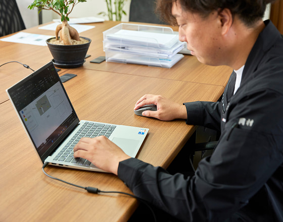 書類整理・お客様への電話連絡の画像
