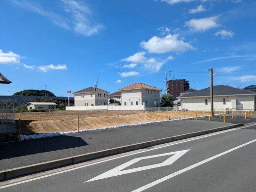 『福岡県古賀市久保』　木造二階建家屋・倉庫　解体工事